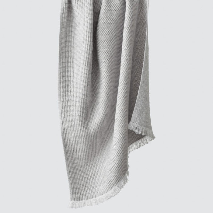 Light Grey / 2 Face Towels