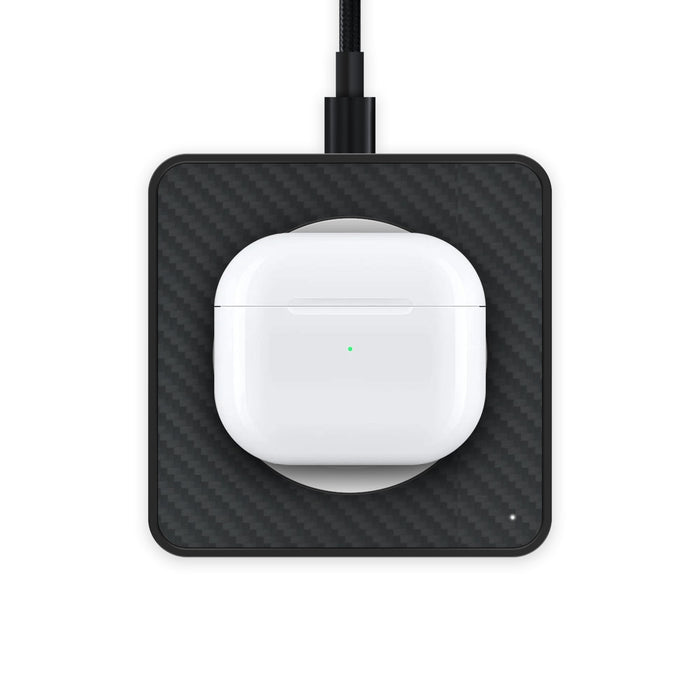 Revolutionary super-fast charging pad: Transform the way you power up. Effortlessly charge your devices at blazing speeds with this cutting-edge charging pad.