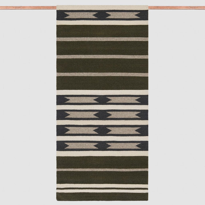 2.5' x 8' / Olive