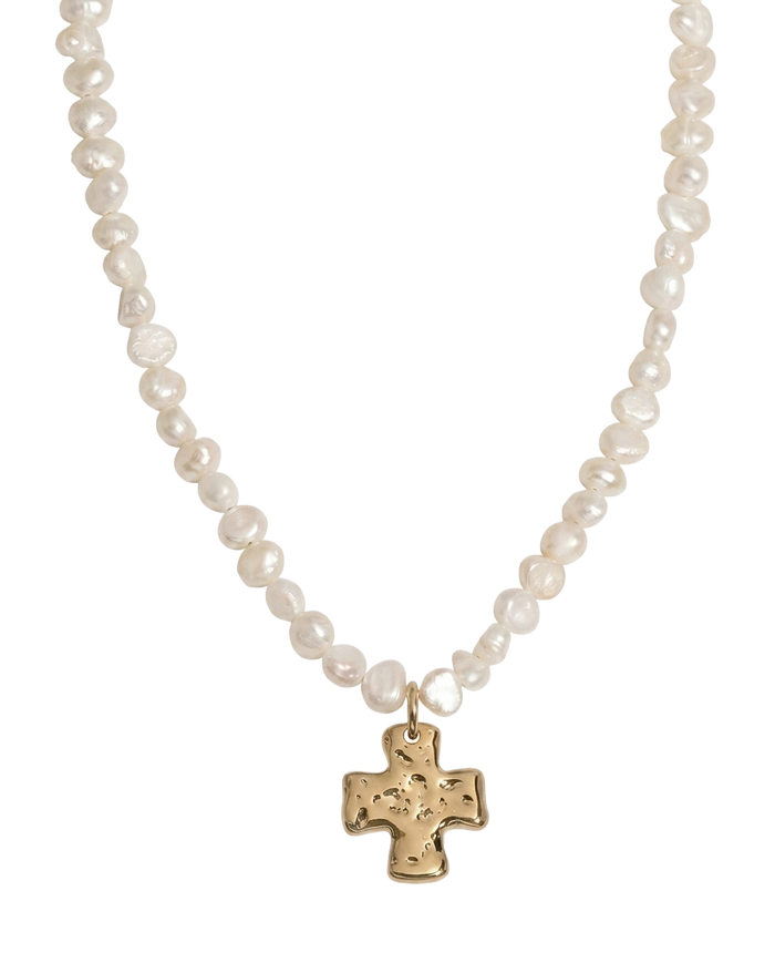 james-michelle-chunky-cross-pearl-necklace-gold-pearl-transparent