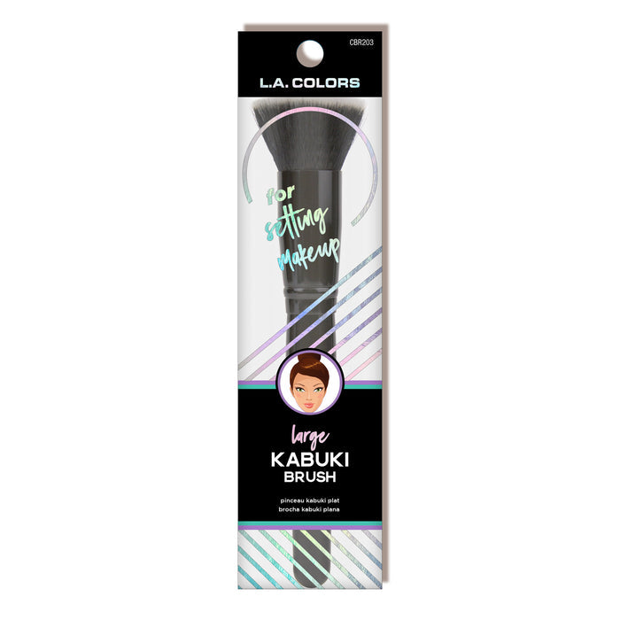 Essential flat kabuki brush product shot