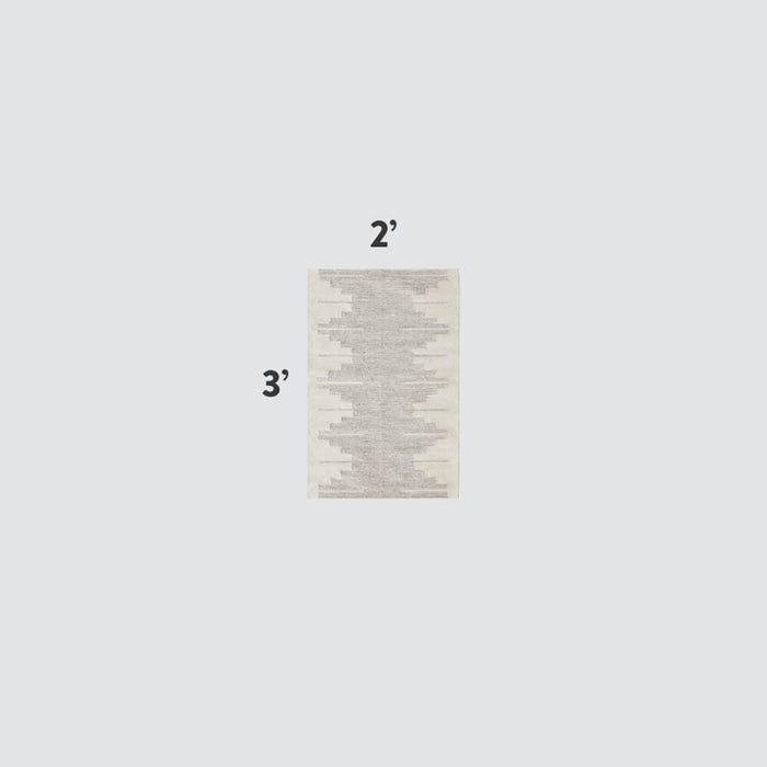 La Cima Handwoven Accent Rug - Grey