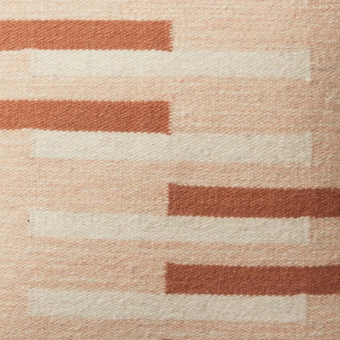Linda Pillow