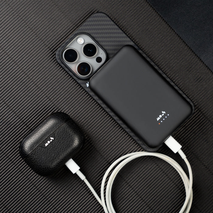 MagSafe® Compatible Wireless Power Bank