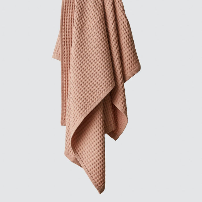 2 Face Towels / Rose