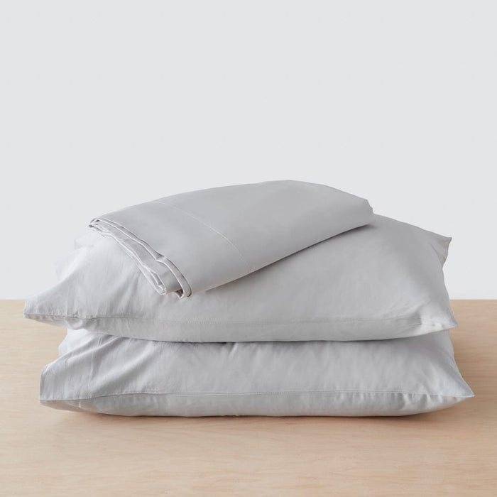 solid-light-grey