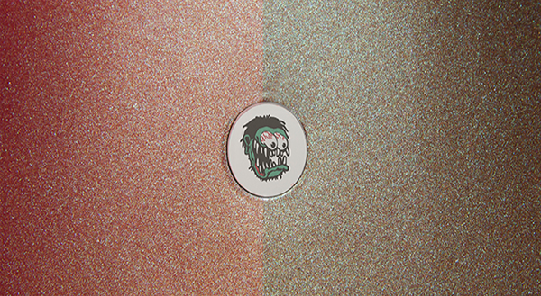 PEARL RATTLE BOMB<br />Toasted Roach