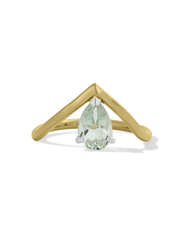 Gold nesting rings with a stone accent