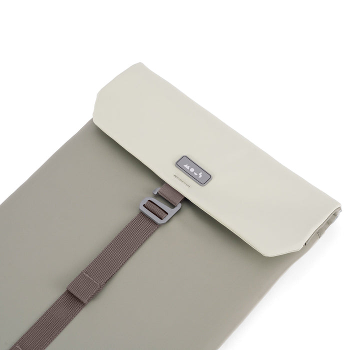 Stone Universal Sleeve