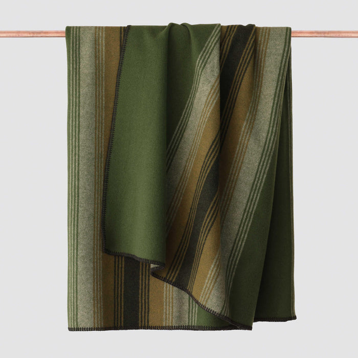 green stripe