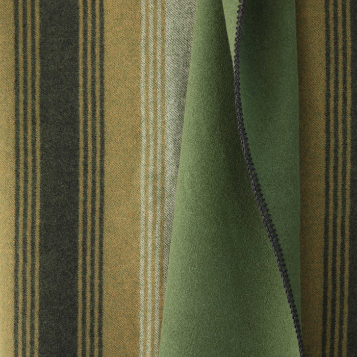 green stripe